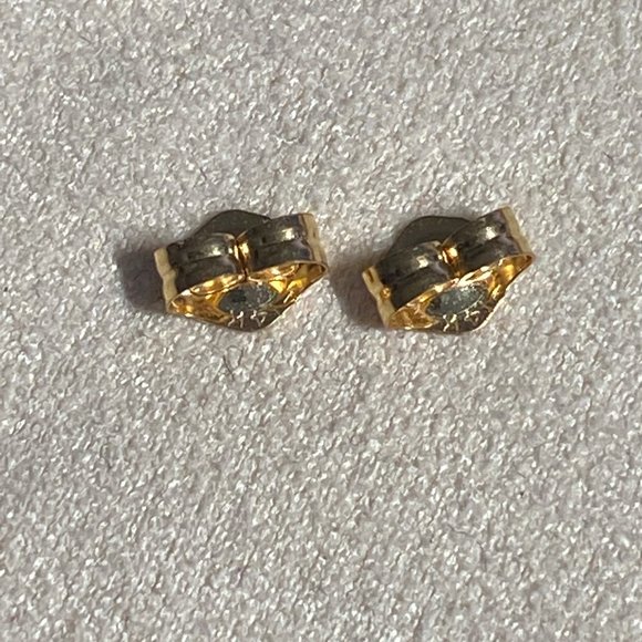 3MM Ruby 14 Karat Gold Settings Stud Earrings NOS - Picture 2 of 2